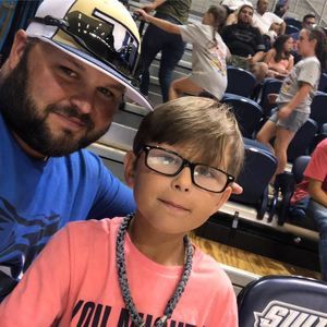 Meet your Posher, Clay